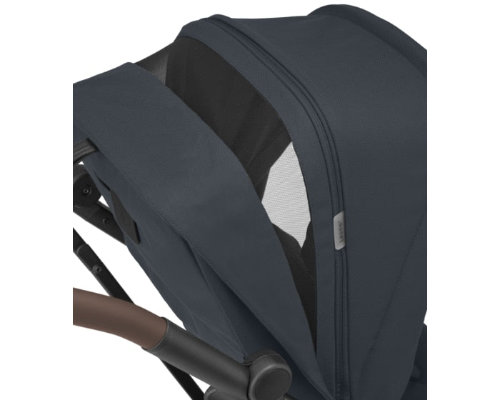 Maxi Cosi Leona² Ultra Compact Stroller-27