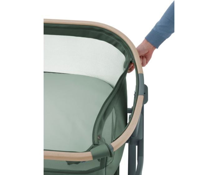 Maxi Cosi Iora Air Co-sleeper-13