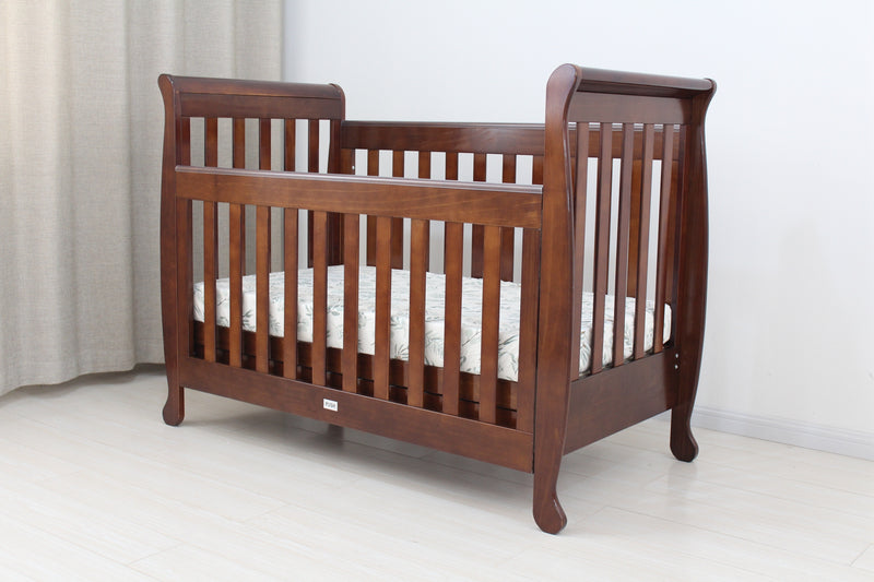 Super Nanny Chelsea Sleigh Cot Bed-5