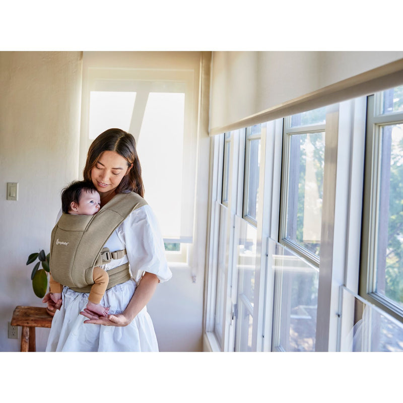 Ergobaby Embrace Newborn Baby Carrier-6