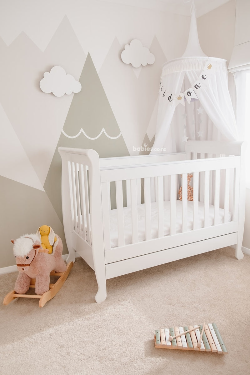 Super Nanny Chelsea Sleigh Cot Bed-7