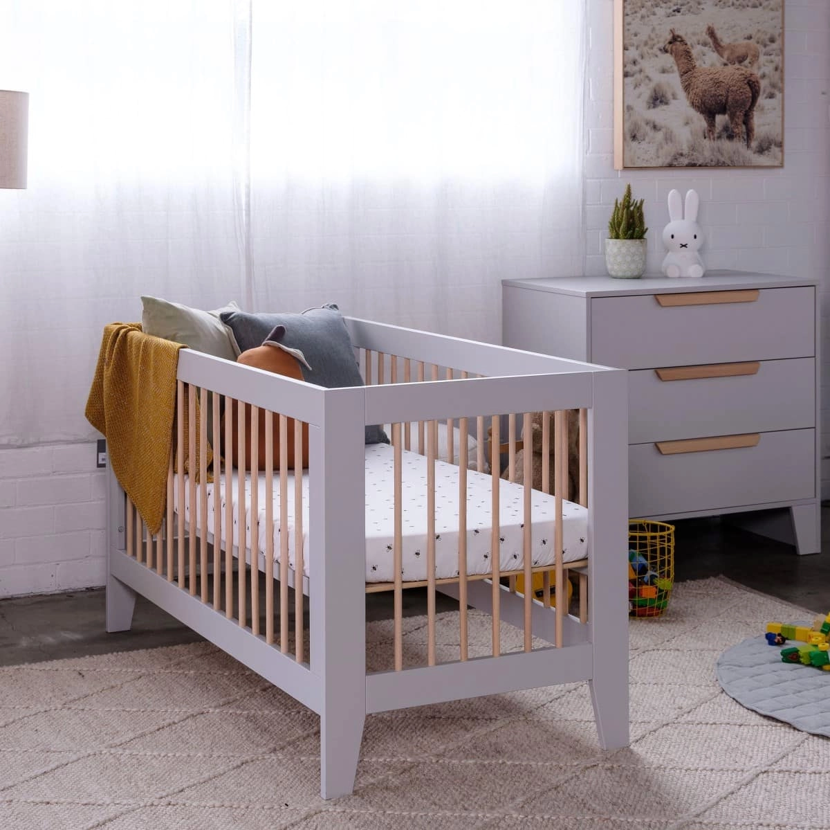 Babyrest Hague Nursery Package - Cot & Chest-2
