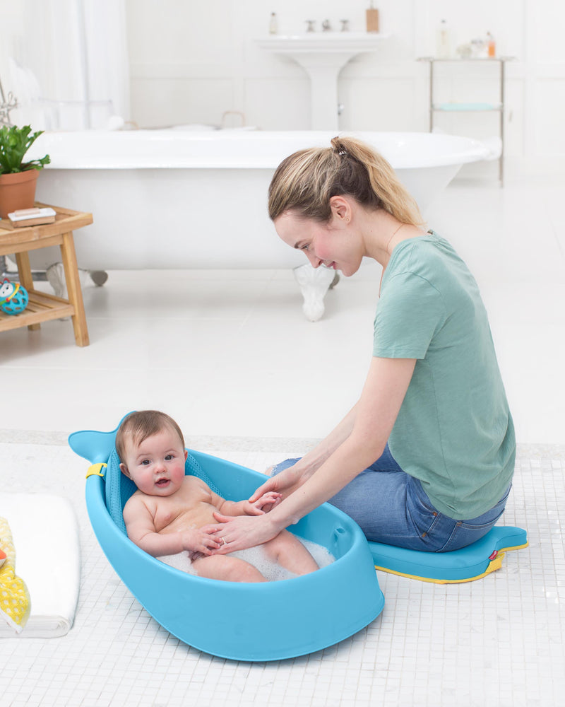 Skip Hop Moby Smart Sling 3-Stage Tub-12