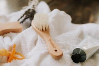 Buy Haakaa Goat Wool Baby Hair Brush Online - Babies Nz