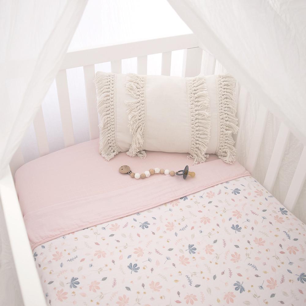 Living Textile Organic Muslin Cot Blanket-17